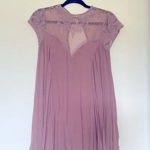 Kimchi Blue Open back lace dress